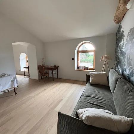 Le Domaine Du Pin Bed & Breakfast