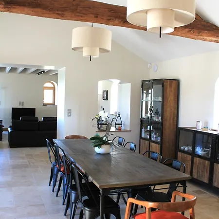 Le Domaine Du Pin Bed & Breakfast