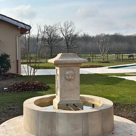Le Domaine Du Pin Bed and breakfast *