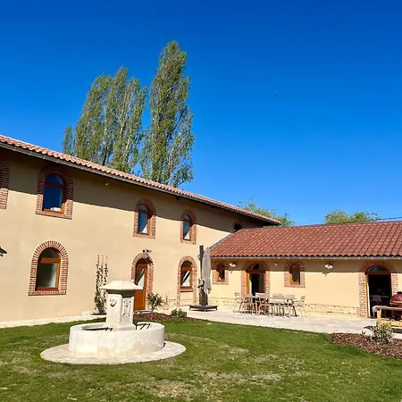 Couette-café Le Domaine Du Pin Châtillon-sur-Chalaronne
